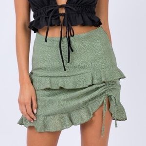 Princess Polly Green Polka Dot Ruched Ruffle Mini Skirt Size 0